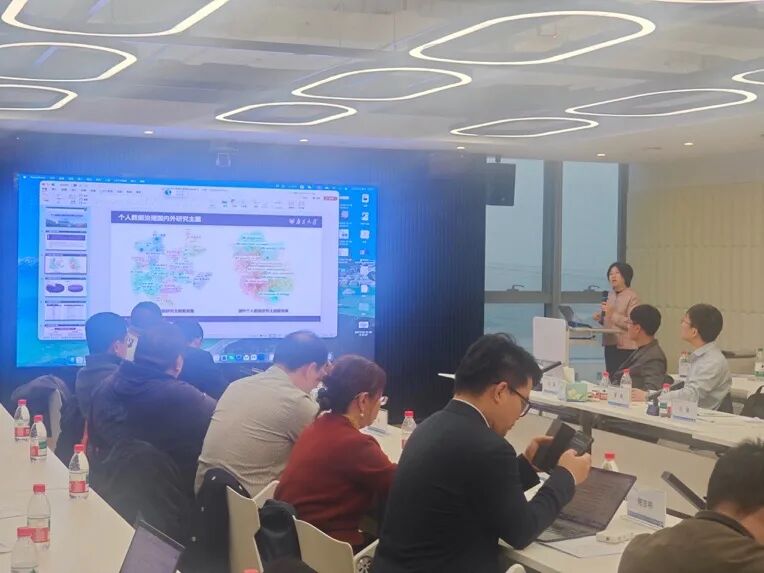 aa937902774e62a8548dfbcc3ba0fd96